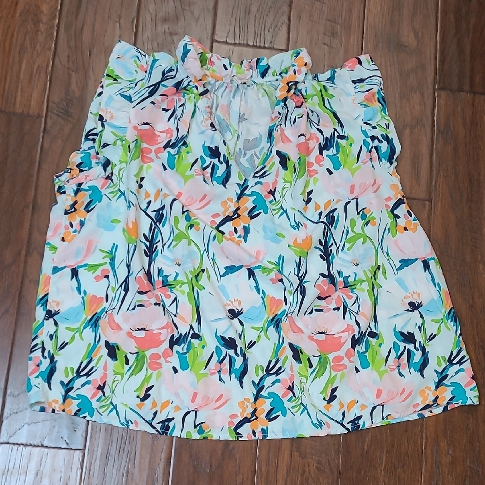 Crown & Ivy Colorful Sleeveless Top with Ruffle Details size 2X